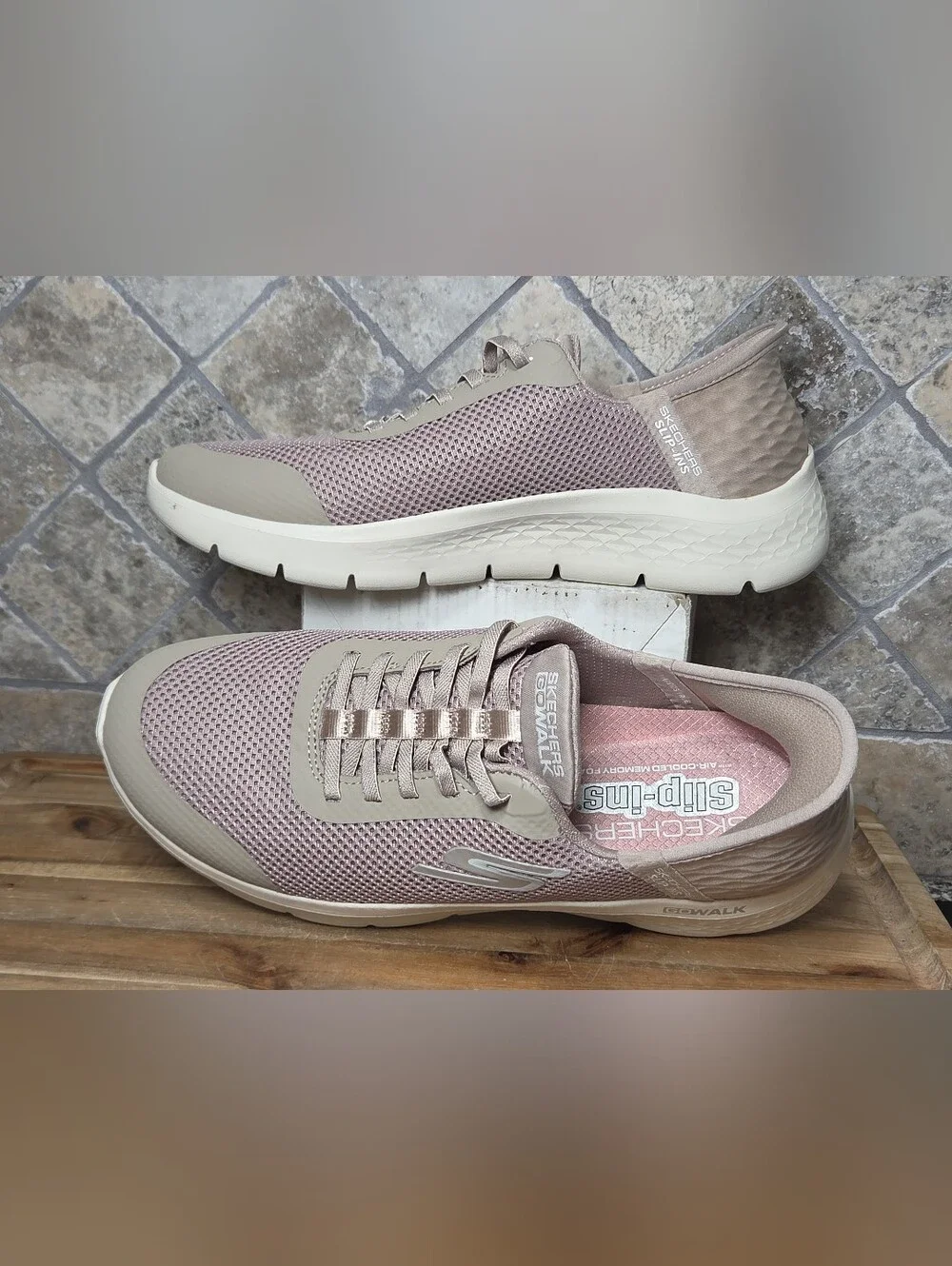 Womans Skechers Slip Ins Go Walk Flex Grand Entry Shoes Sneakers Size 9.5W Taupe